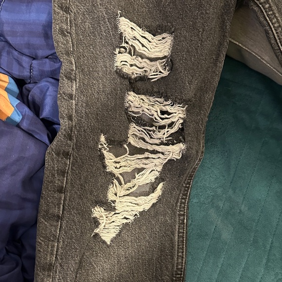 Zara Black Distressed Ankle Jeans - Picture 4 of 5
